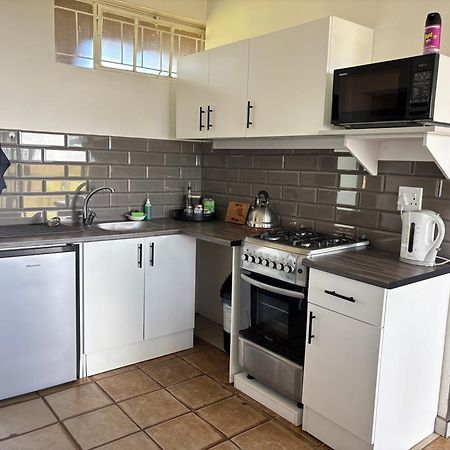 Dewdrop Farm Stay Ermelo Exteriör bild