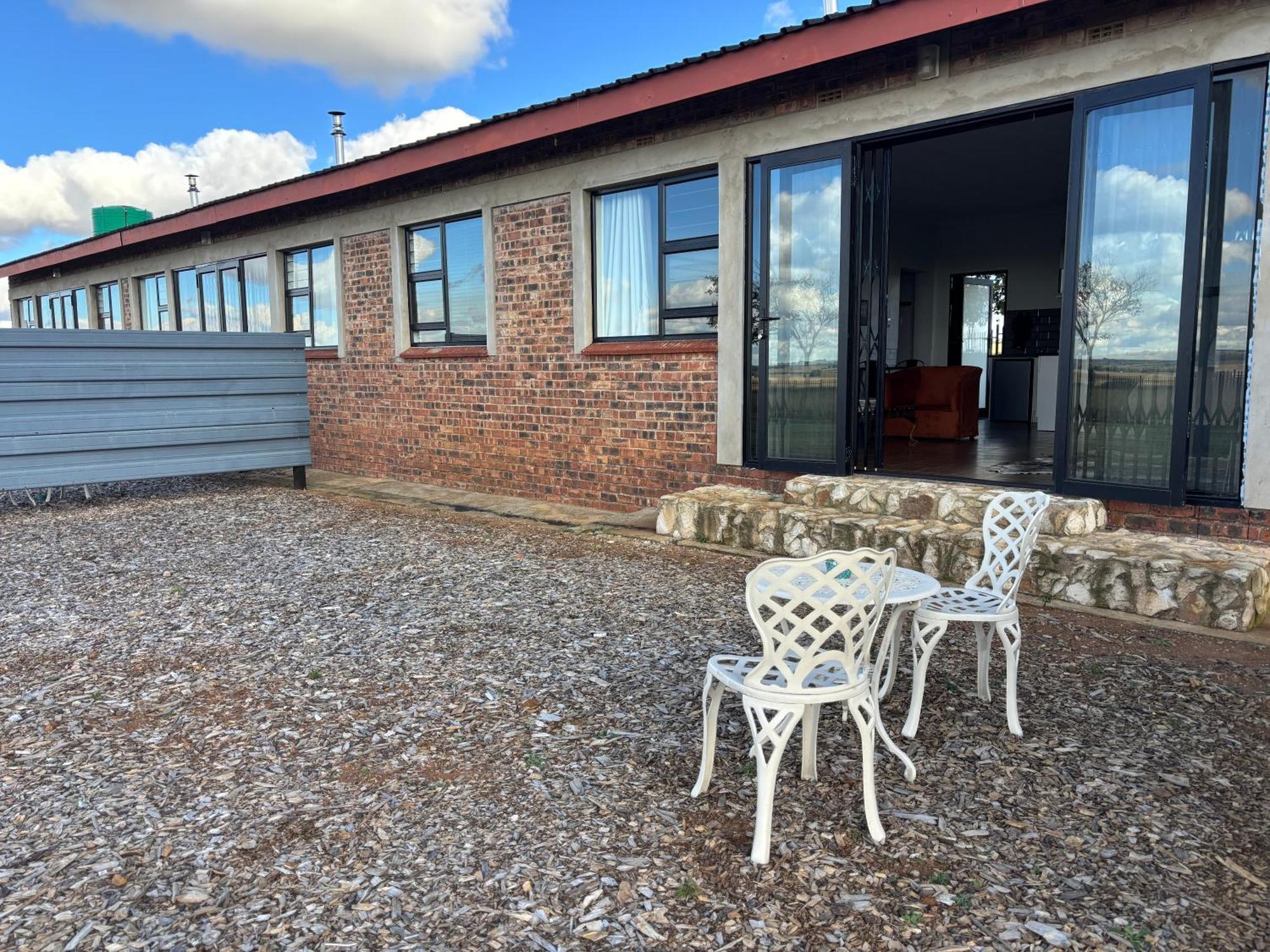 Dewdrop Farm Stay Ermelo Exteriör bild