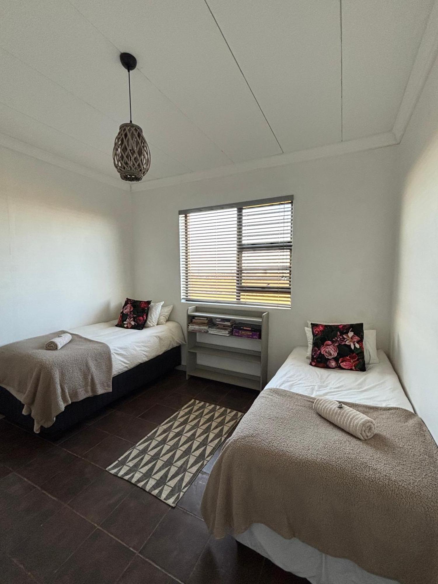 Dewdrop Farm Stay Ermelo Exteriör bild